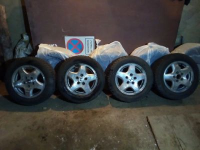 Лот: 17408510. Фото: 1. Оригинальные диски Honda R15... Шины на дисках
