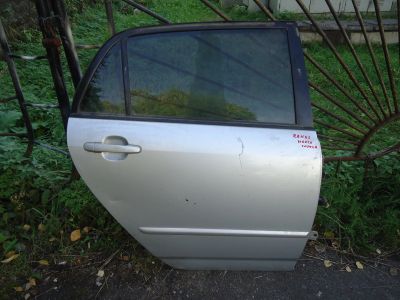 Лот: 12151696. Фото: 1. Дверь Toyota Corolla Runx, Fielder... Кузов