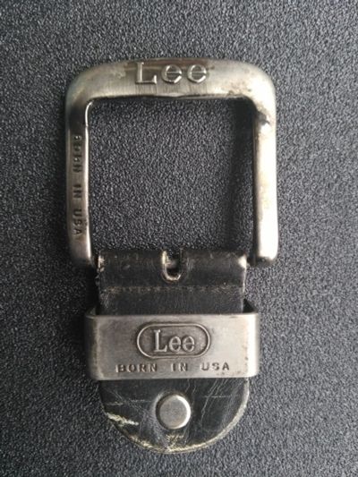 Лот: 17558679. Фото: 1. Пряжка ремня Lee. Ремни, пояса