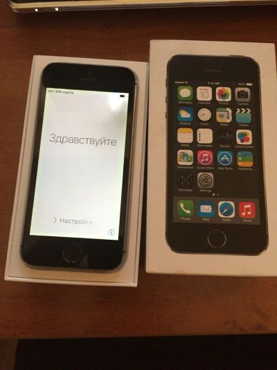 Лот: 6926924. Фото: 1. iPhone 5s space gray 32gb. Смартфоны