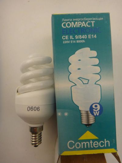 Лот: 10896378. Фото: 1. Лампа энергосберегающая Compact... Лампочки