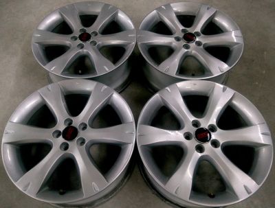 Лот: 10693013. Фото: 1. Оригинал Subaru R17 5*100. Диски