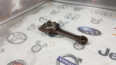 Лот: 23590474. Фото: 1. Шатун Volkswagen Passat BVY 06D198401. Двигатель и элементы двигателя