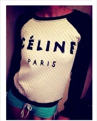 Лот: 6013168. Фото: 1. Модная кофта celine paris.Теплая... Свитеры, толстовки, худи