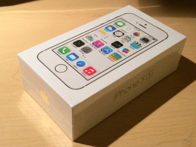 Лот: 6040822. Фото: 1. Apple iPhone 5S 16GB Gold. РСТ... Смартфоны