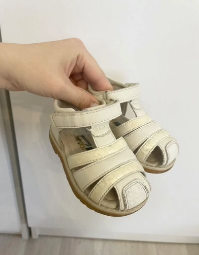 Лот: 24927521. Фото: 1. Сандали детские. Сандалии