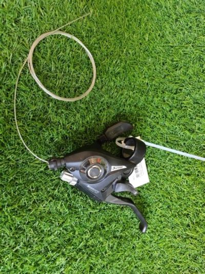 Лот: 17880334. Фото: 1. Шифтер/тормозная ручка SHIMANO... Запчасти