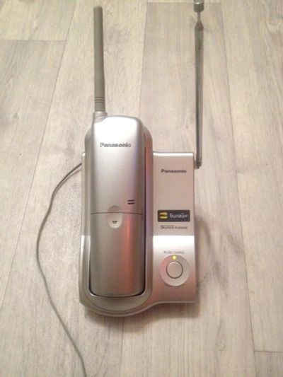 Лот: 10681299. Фото: 1. Телефон Panasonic. DECT и радиотелефоны