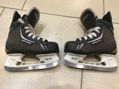 Лот: 12475580. Фото: 1. Хоккейные коньки Bauer Supreme... Защита тела
