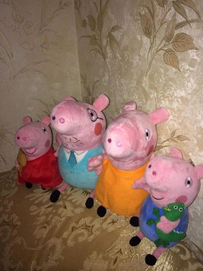 Лот: 6525177. Фото: 1. Свинка Пеппа, Peppa Pig. Семья... Мягкие