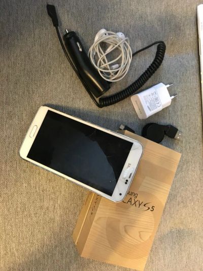 Лот: 6674822. Фото: 1. Samsung Galaxy S5. Смартфоны