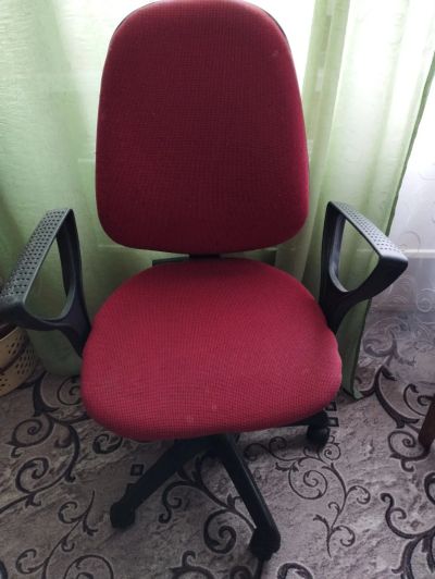 Лот: 20352834. Фото: 1. Кресло сломанное. Стулья и кресла офисные