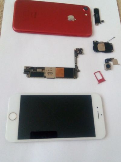 Лот: 15328132. Фото: 1. Iphone 7 128gb / Плата. Микросхемы и платы