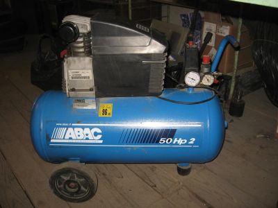 Лот: 4917502. Фото: 1. Компрессор Abac Montecarlo 241... Пневмоинструмент