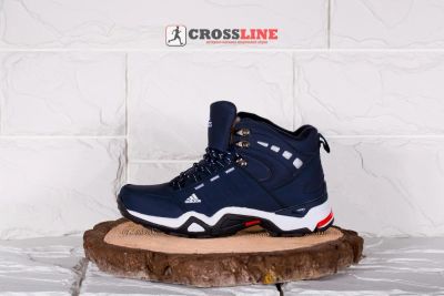 Лот: 10499101. Фото: 1. Кроссовки Adidas Traxion Winter... Ботинки, полуботинки