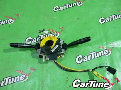 Лот: 10598003. Фото: 1. гитара subaru forester SG5 EJ20T... Салон