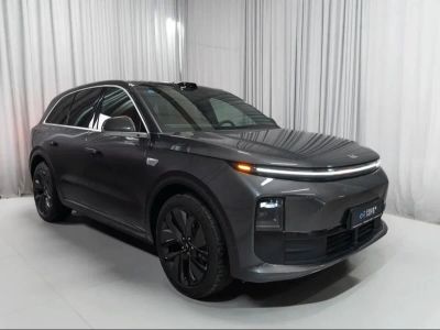 Лот: 25620498. Фото: 1. Внедорожник LiXiang L6 2025. Автомобили