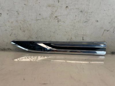 Лот: 23503820. Фото: 1. Накладка крыла Volkswagen Touareg... Двигатель и элементы двигателя