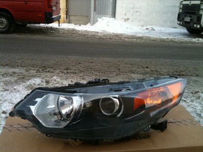 Лот: 3602866. Фото: 1. Продам оригинальную фару honda... Оптика и освещение