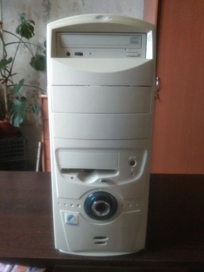 Лот: 13994148. Фото: 1. Компютер. Другое (носители информации)