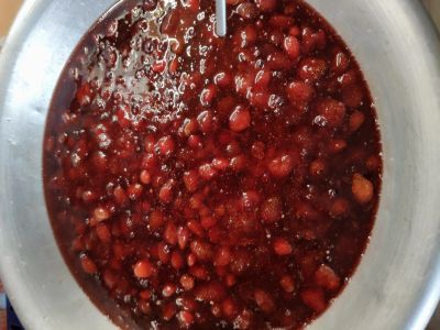 Лот: 12128602. Фото: 1. Варенье клубника Виктория 3 литра... Домашние заготовки