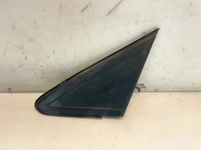 Лот: 22460231. Фото: 1. уголок крыла Ford Focus CB4. Другое (автозапчасти)