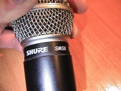 Лот: 1225899. Фото: 1. SHURE SM 58 & SHURE T3 MADE IN... Студийные микрофоны, радиомикрофоны и радиосистемы