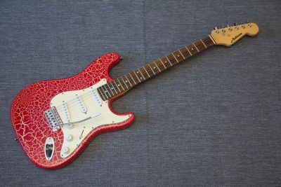 Лот: 16695262. Фото: 1. Ashtone ST-100 Crack Red. Гитары