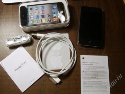 Лот: 2121528. Фото: 1. Apple iPod touch 4G 32GB Black. Плееры