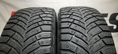 Лот: 20757320. Фото: 1. 225/45R18 95T Michelin X-Ice North... Шины