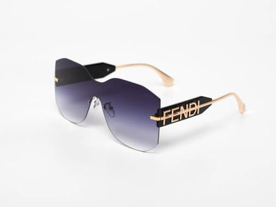 Лот: 21993071. Фото: 1. Очки Fendi. Очки солнцезащитные