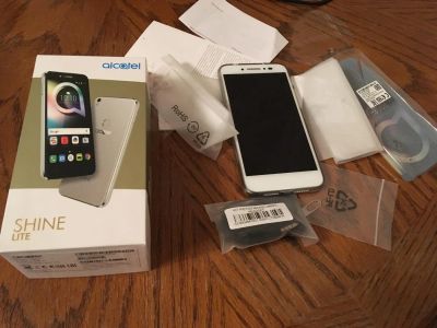 Лот: 11079118. Фото: 1. Alcatel shine lite. Смартфоны