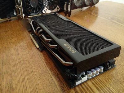 Лот: 12436158. Фото: 1. GeForce GTX 580 1.5GB 384bit Gainward. Видеокарты