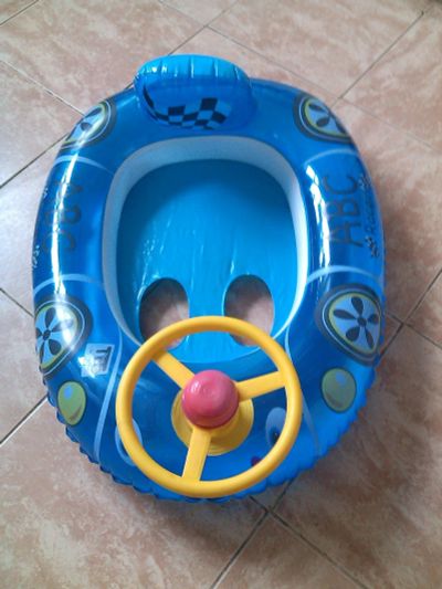 Лот: 11791636. Фото: 1. Детская надувная лодка- машина... Игрушки для купания