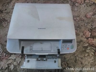 Лот: 16163685. Фото: 1. МФУ Samsung SCX-4100 (ремонт или... МФУ и копировальные аппараты