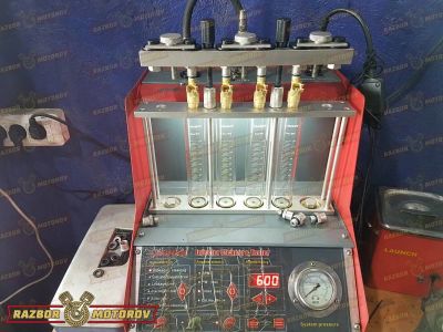 Лот: 24307187. Фото: 1. Форсунка Mazda MPV GY GY0113250A. Двигатель и элементы двигателя