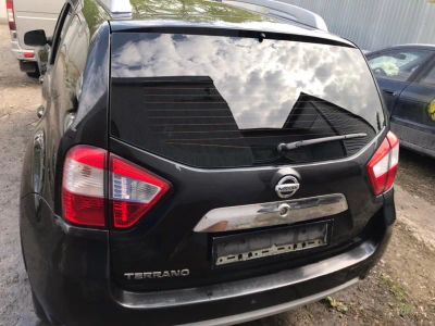 Лот: 25366376. Фото: 1. дверь багажника Nissan Terrano... Двигатель и элементы двигателя