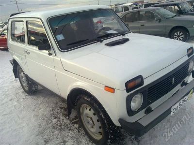 Лот: 619562. Фото: 1. "нивушка" 2002 год. Автомобили