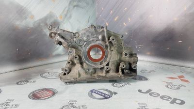 Лот: 23584080. Фото: 1. Насос масляный Toyota Granvia... Двигатель и элементы двигателя