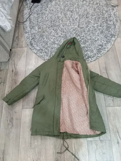 Лот: 24340382. Фото: 1. Куртка на девочку. Верхняя одежда
