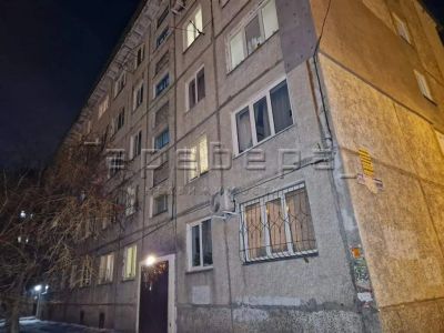 Лот: 19863469. Фото: 1. комната на ул. Джамбульская -... Квартиры, студии