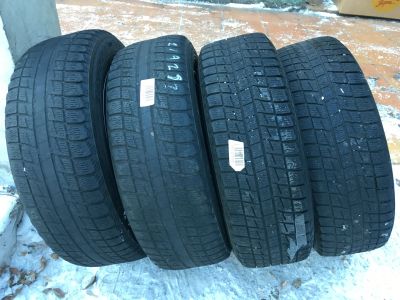 Лот: 12751949. Фото: 1. Зимние шины Bridgestone Revo1... Шины