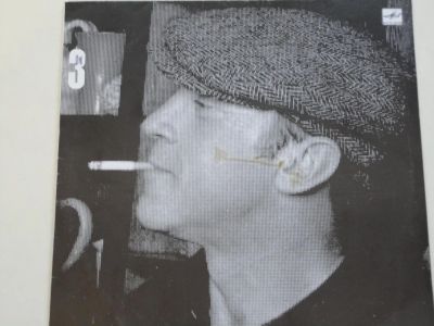 Лот: 4203032. Фото: 1. виниловая пластинка на концертах... Другое (антиквариат)