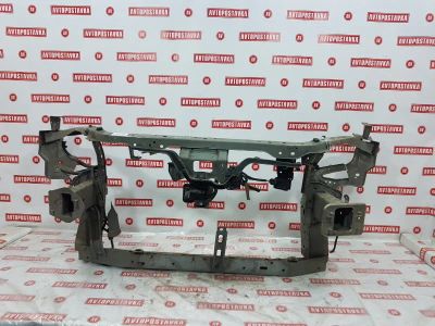 Лот: 20895996. Фото: 1. Рамка радиатора Nissan Bluebird... Двигатель и элементы двигателя