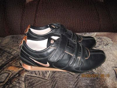 Лот: 1226614. Фото: 1. Кросовки NIKE 35,5-36р. Кеды, кроссовки, слипоны
