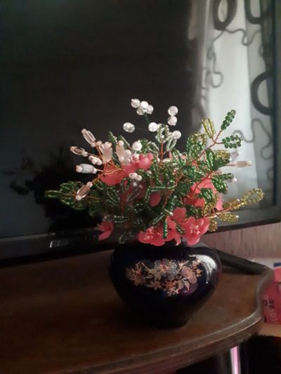 Лот: 19703767. Фото: 1. Творческий мини-букет из бисера... Искусственные и сувенирные цветы