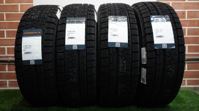 Лот: 23595861. Фото: 1. Зимние нешипованные шины Formula... Шины