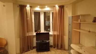 Лот: 10621849. Фото: 1. Сдам 2 комн. квартиру К.Маркса... Квартиры, студии