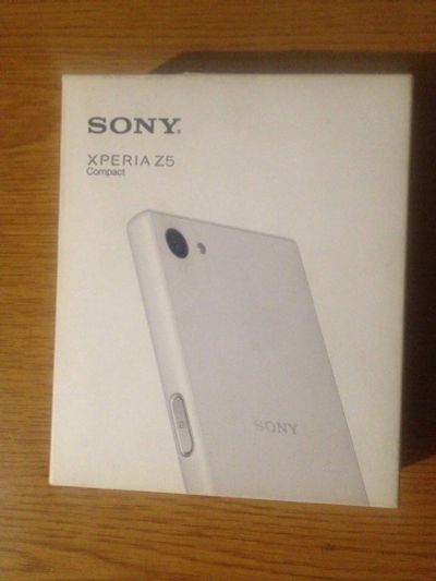 Лот: 11427932. Фото: 1. Sony Xperia z5 compact. Смартфоны