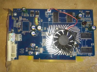 Лот: 15194929. Фото: 1. Видеокарта Radeon X700 128 Мб... Видеокарты
